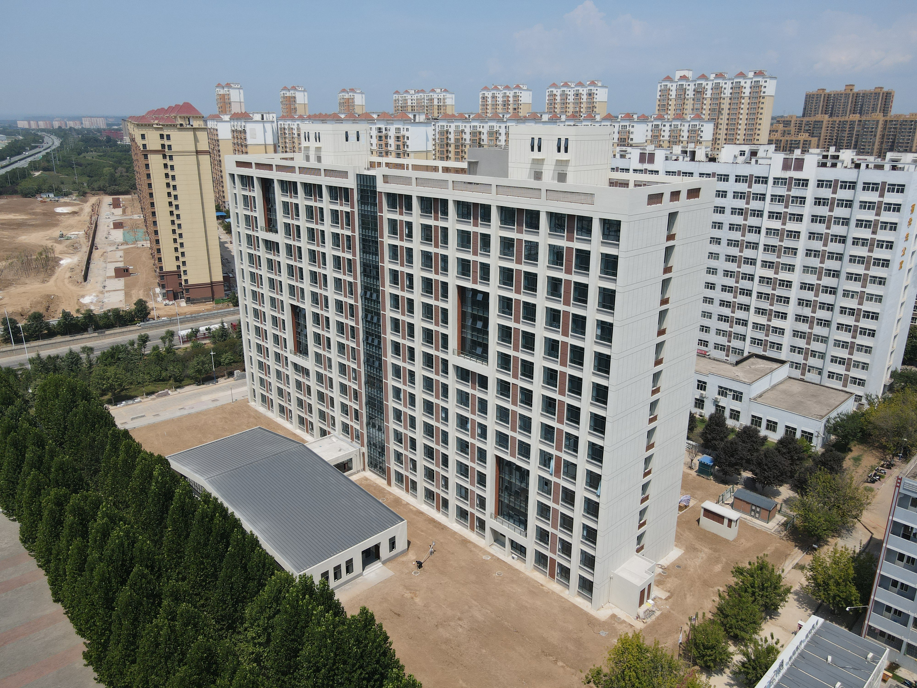 南校区23号研究生公寓楼